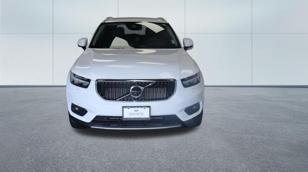 2019 Volvo XC40 Momentum