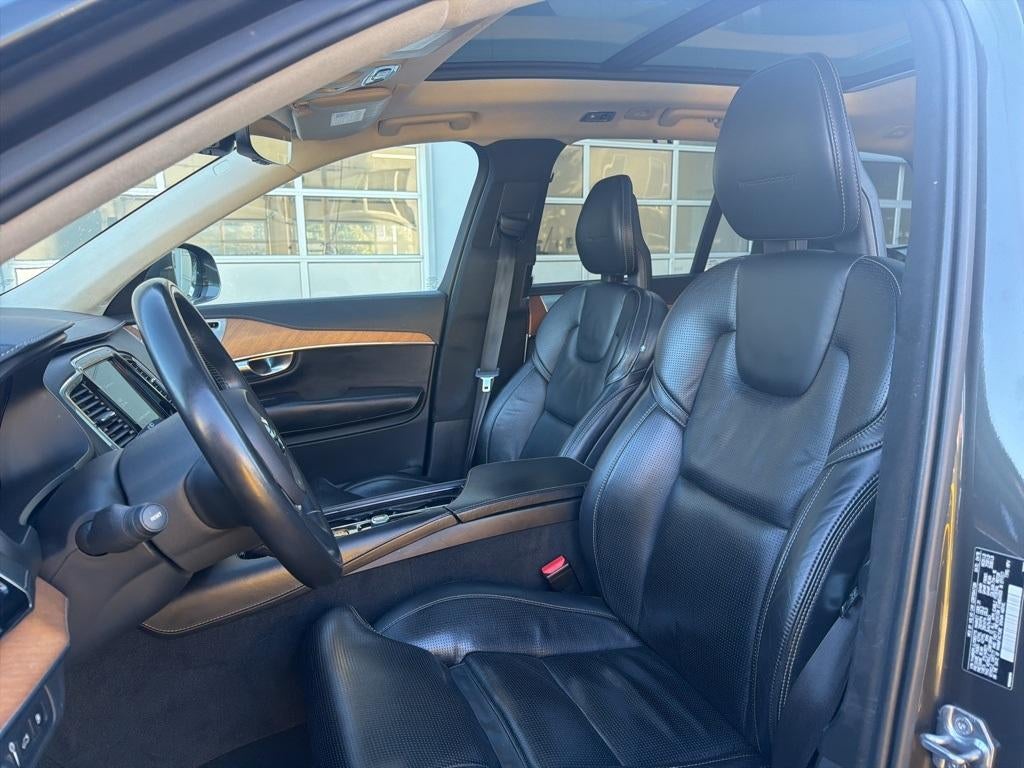 2018 Volvo XC90 T8 Inscription