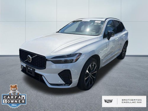 2023 Volvo XC60 B5 Plus Dark Theme