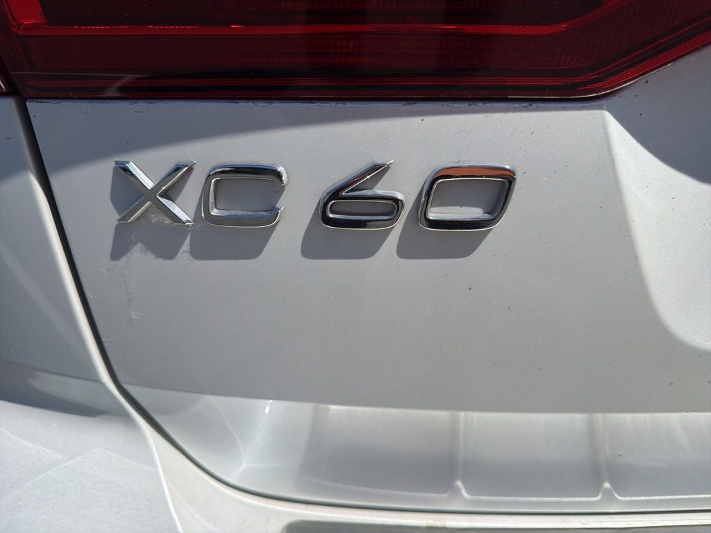 2023 Volvo XC60 Base