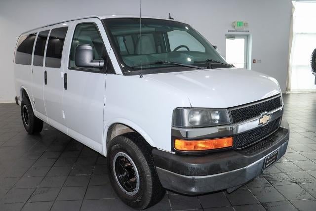 2013 Chevrolet Express Passenger 2500 LT