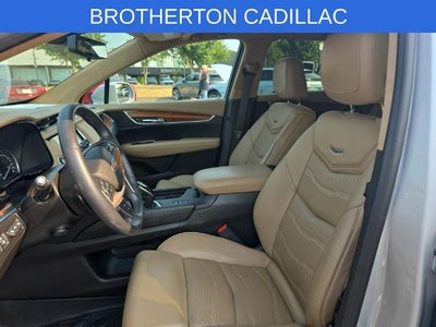 2017 Cadillac XT5 Platinum AWD
