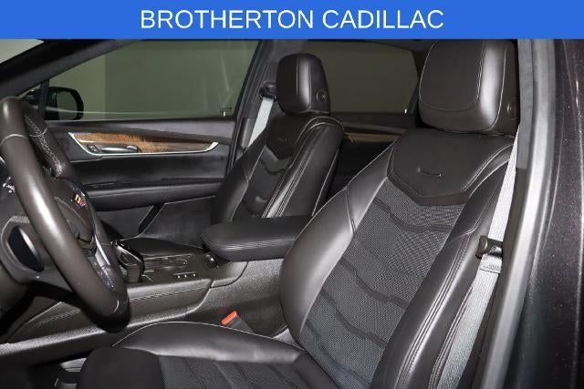 2019 Cadillac XT5 Platinum