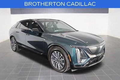 2024 Cadillac LYRIQ Sport 2