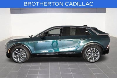2024 Cadillac LYRIQ Sport 2