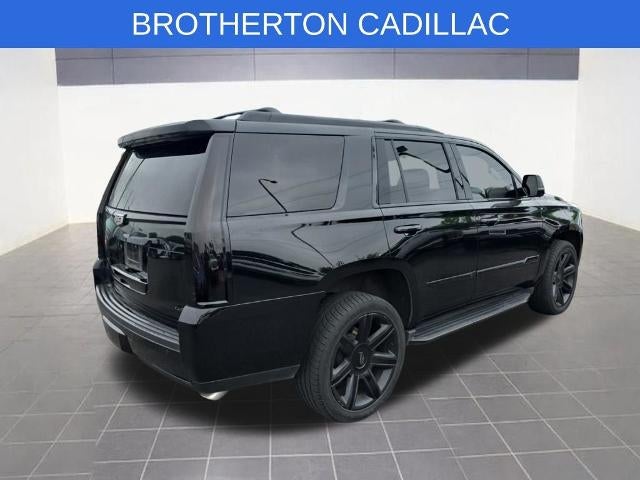2016 Cadillac Escalade Luxury Collection