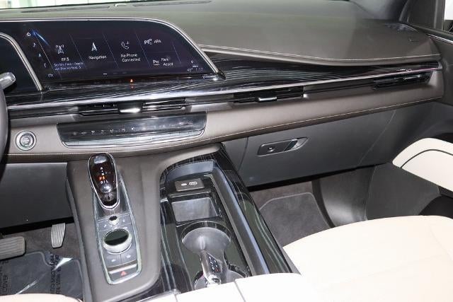 2022 Cadillac Escalade Sport