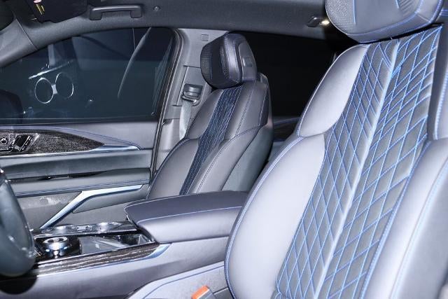 2025 Cadillac ESCALADE IQ Sport 1