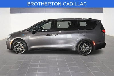 2023 Chrysler Pacifica Hybrid Limited