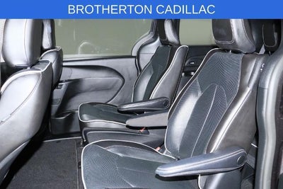 2023 Chrysler Pacifica Hybrid Limited