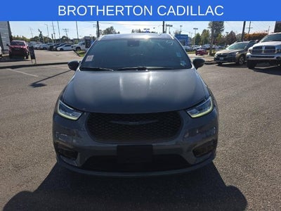 2023 Chrysler Pacifica Hybrid Limited