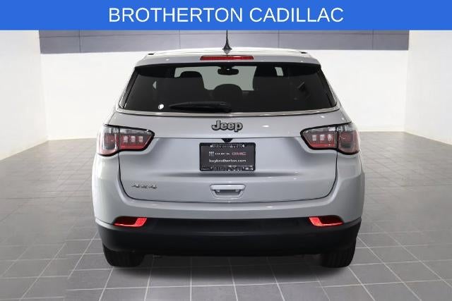 2025 Jeep Compass Base
