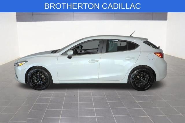 2018 Mazda Mazda3 5-Door Touring