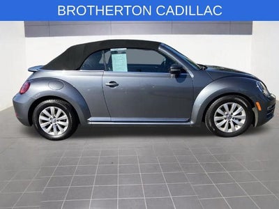 2017 Volkswagen Beetle Convertible 1.8T S