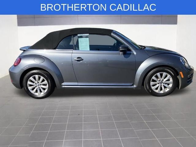 2017 Volkswagen Beetle Convertible 1.8T S
