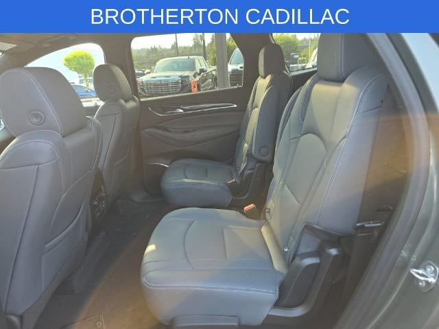 2022 Buick Enclave Essence