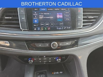 2022 Buick Enclave Essence
