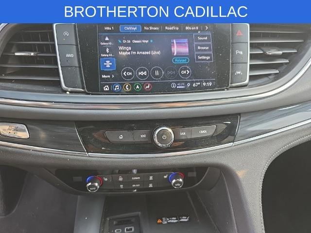 2022 Buick Enclave Essence