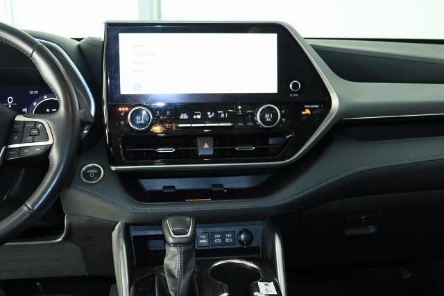 2024 Toyota Highlander Hybrid Platinum