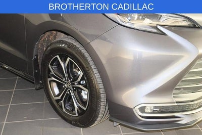 2025 Toyota Sienna Platinum