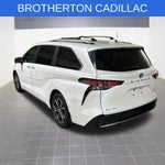 2025 Toyota Sienna Platinum