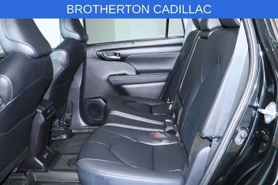 2025 Toyota Highlander Base