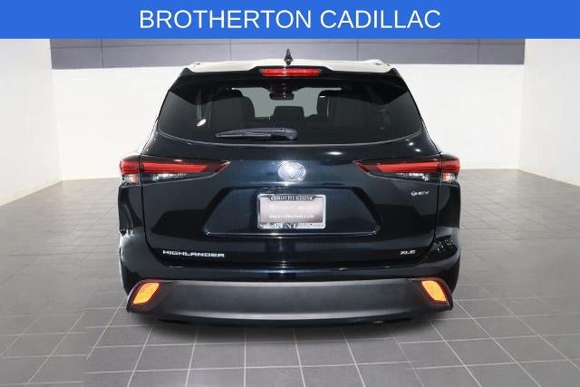 2025 Toyota Highlander Hybrid XLE
