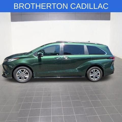 2023 Toyota Sienna Limited