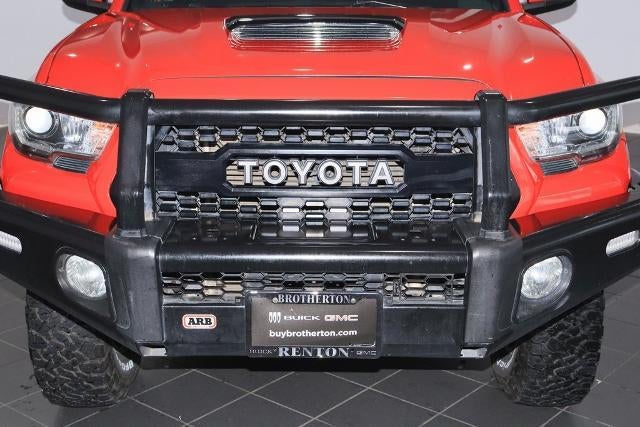 2016 Toyota Tacoma TRD Sport