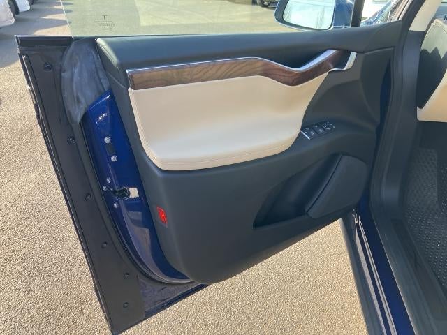 2016 Tesla Model X Base