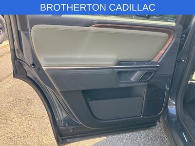 2023 RIVIAN R1S Adventure