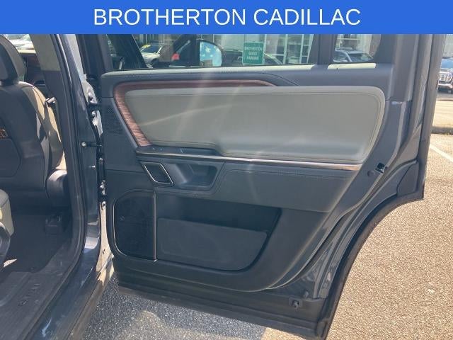 2023 RIVIAN R1S Adventure