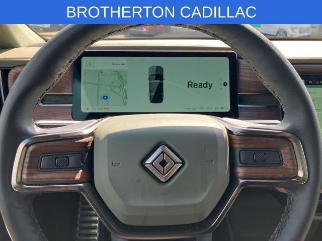 2023 RIVIAN R1S Adventure