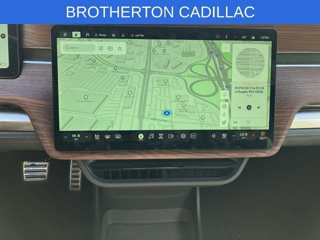 2023 RIVIAN R1S Adventure