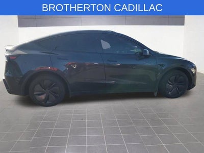 2026 Tesla Model Y Base