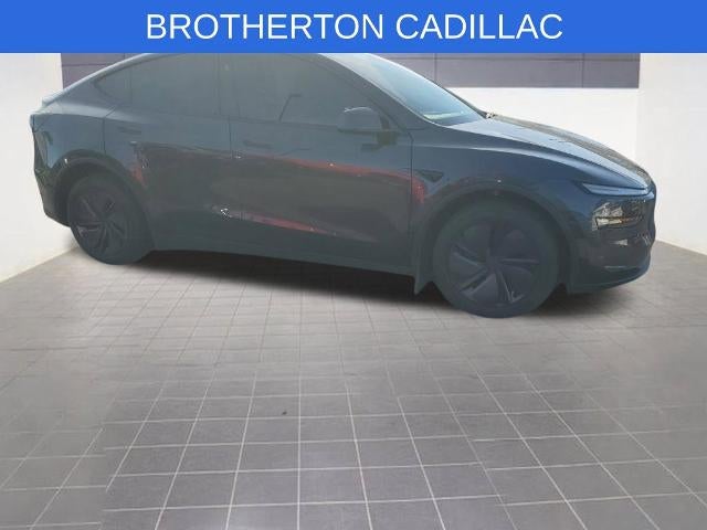 2026 Tesla Model Y Base