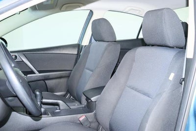 2011 Mazda Mazda3 i Sport