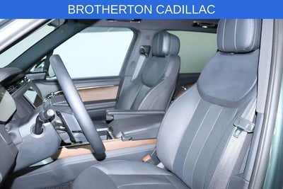 2025 Land Rover Range Rover SE