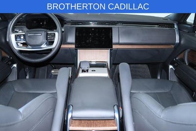 2025 Land Rover Range Rover SE