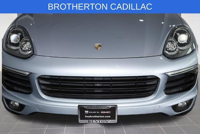 2016 Porsche Cayenne Base