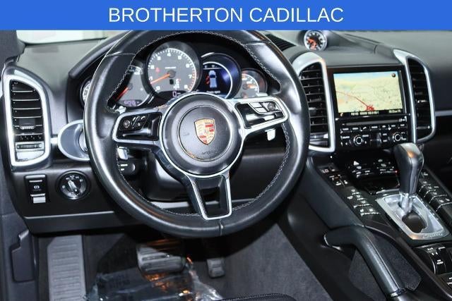 2016 Porsche Cayenne Base