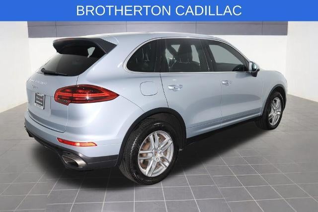 2016 Porsche Cayenne Base