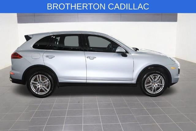 2016 Porsche Cayenne Base